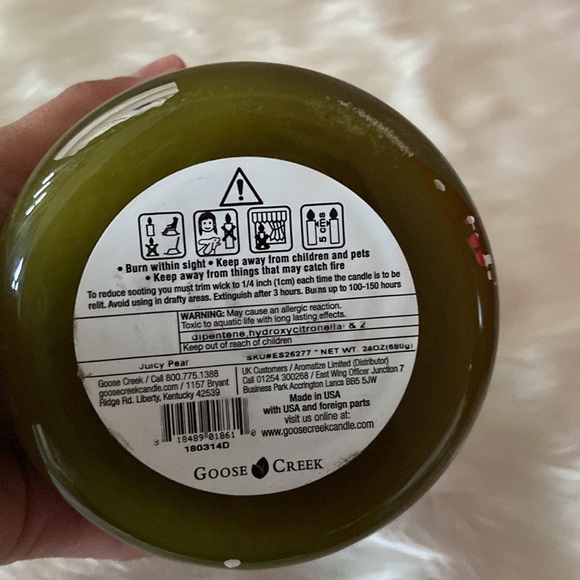 Goose creek juicy pear 24oz two flame candle - Picture 6 of 6